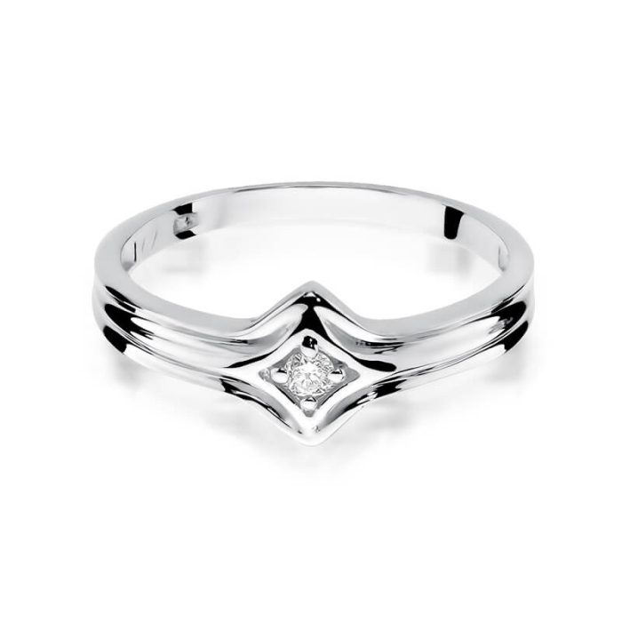 Pierścionek na zaręczyny